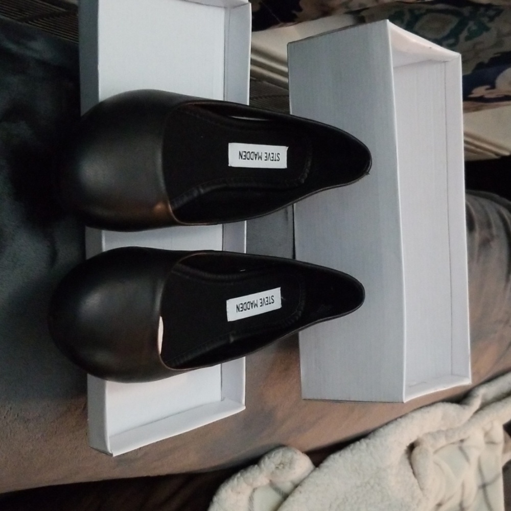 Steve Madden flats